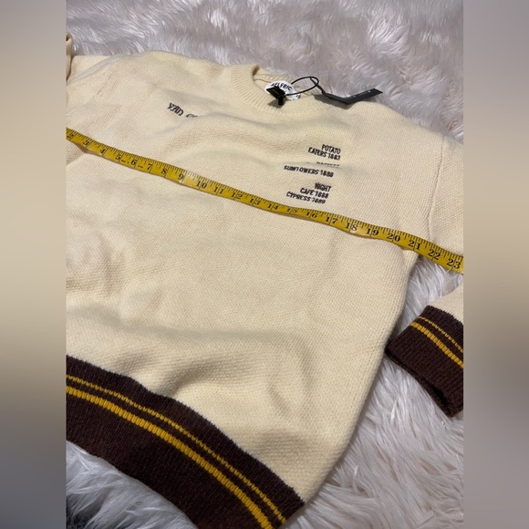 NWT Aelfric Eden Sunflowers & Self-portrait of Van Gogh WORKS OF ART Sweater - Picture 8 of 9